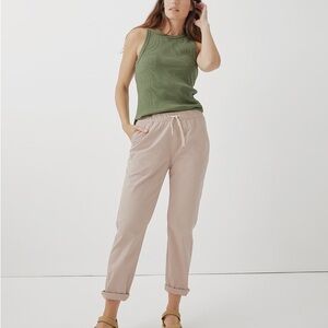 PACT Women’s Medium Oat Daily Twill Pant